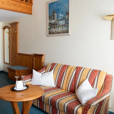 Wacker Hotel 4*