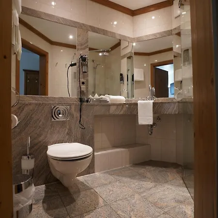 Отель Sporthotel Landhaus Wacker Wenden (Sauerland)