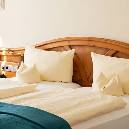 Otel Wacker Wenden (Sauerland)