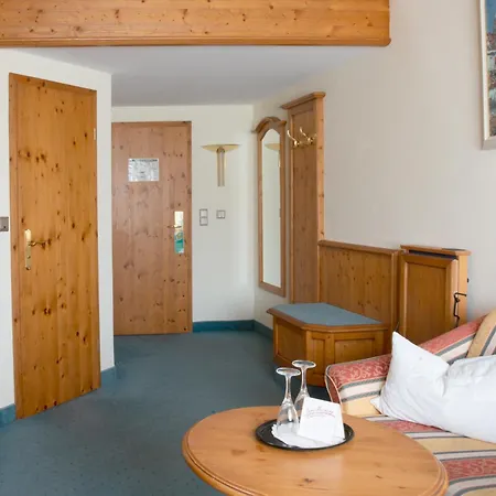 Sporthotel Landhaus Wacker 4*