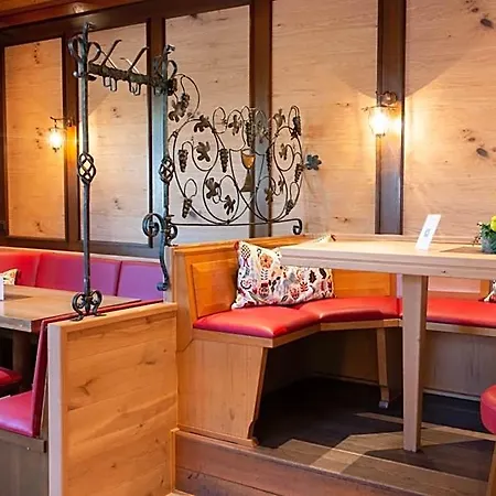 Wacker Hotell 4*