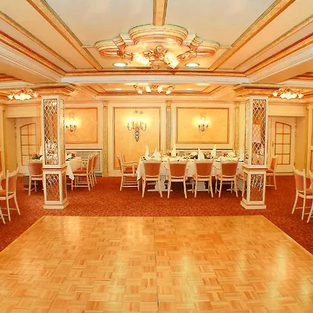 Hotell Wacker 4*
