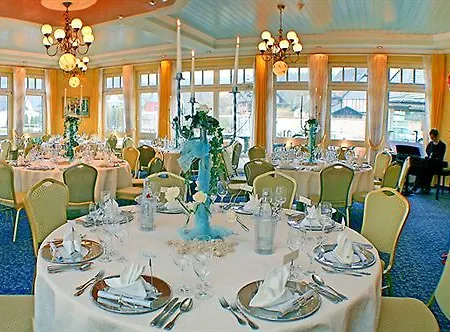 Sporthotel Landhaus Wacker Отель 4*